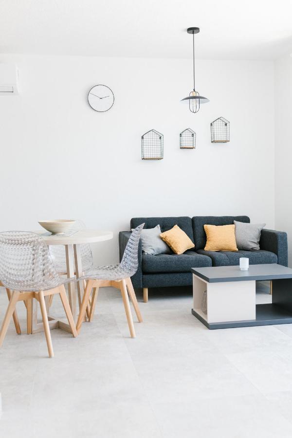 Apartmani Toma Pakoštane Buitenkant foto